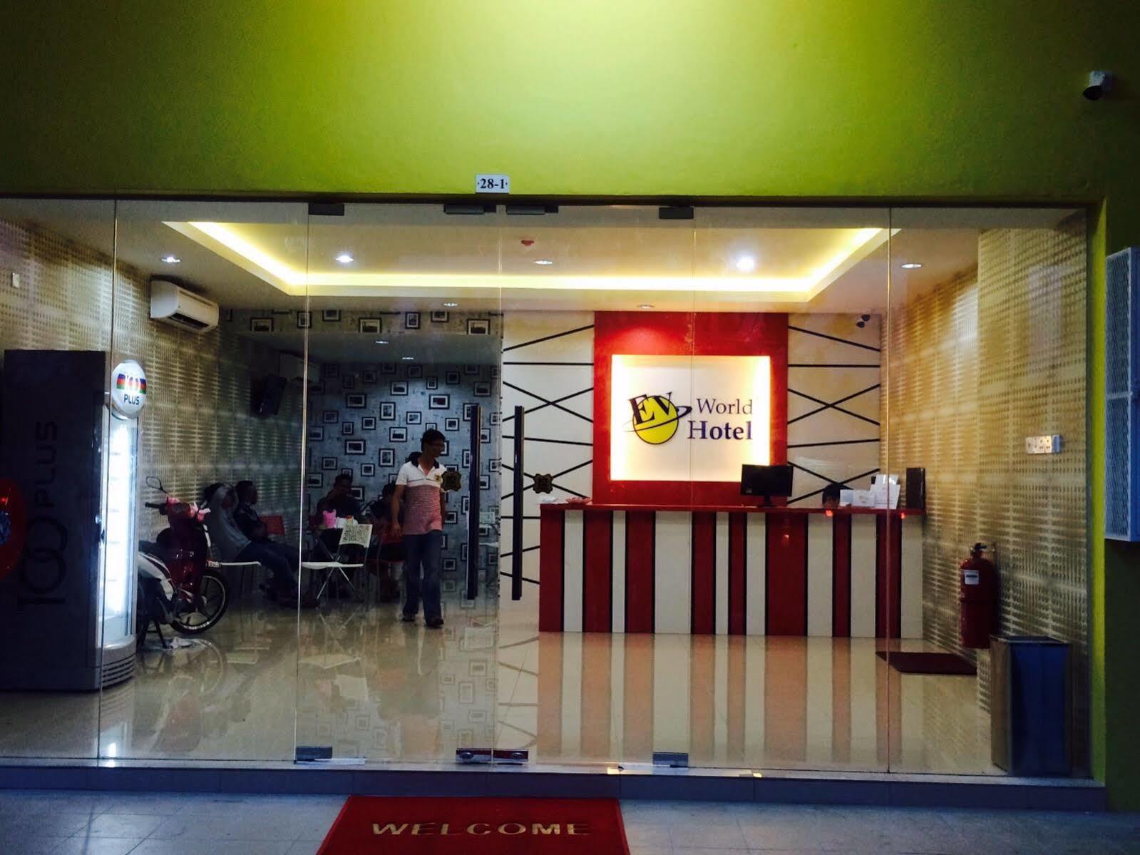 Oyo 89583 Grove Hotel Каджанг Екстериор снимка